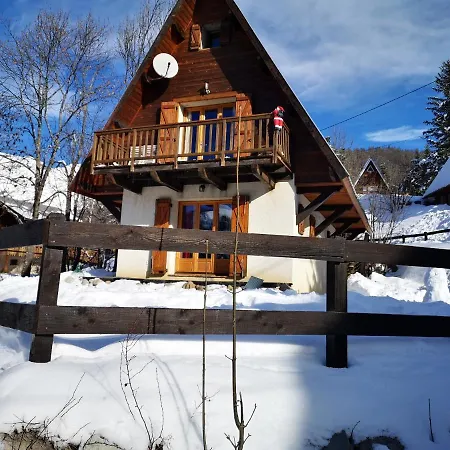 Chalet D'une Avec Jardin Amenage A A 1 Km Des Pistes Horská chata