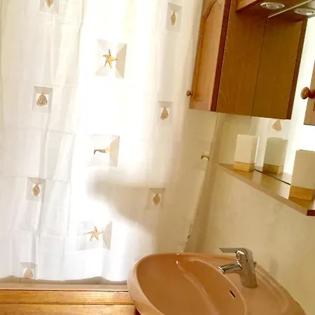 בקתה Chalet D'une Avec Jardin Amenage A A 1 Km Des Pistes
